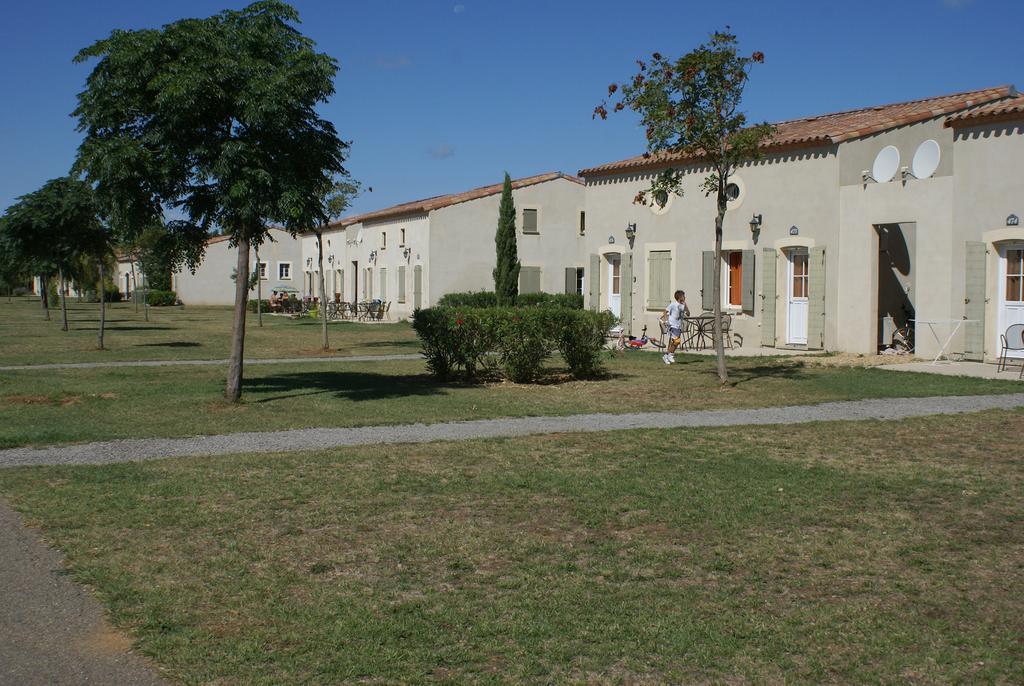 Hotel Restaurant Les Jasses De Camargue جالارجو له مونتو المظهر الخارجي الصورة
